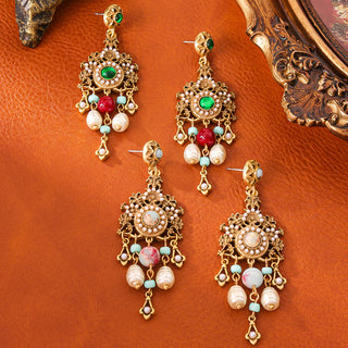 Glass Pearl Lux Ear Studs
