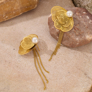 Retro French Style Butterfly Drop Earrings